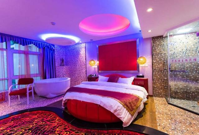 多喜爱老总_老总办公室图片(3)