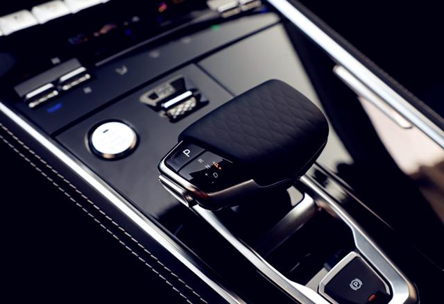 ����CS85 COUPE����2.0T+8AT������14����