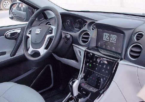 极端纳智捷大7，搭载2.0T强劲动力，极具张力