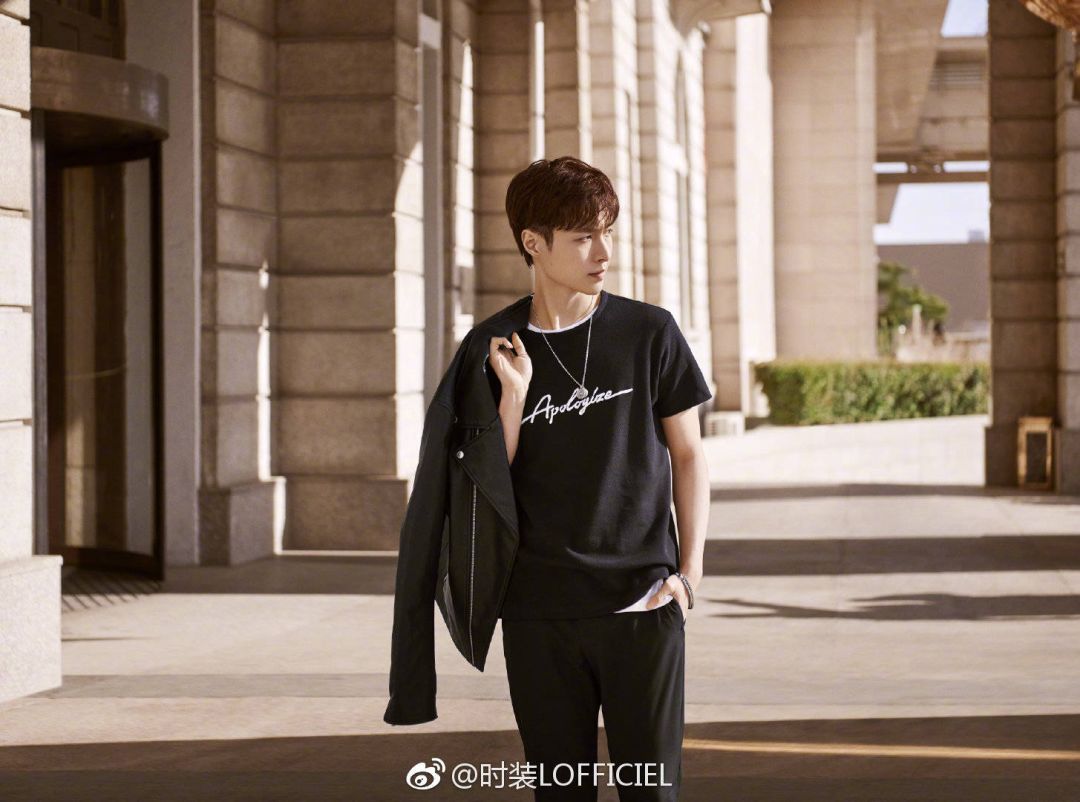 张嘉倪频买热搜？90后四小花旦？热巴张艺兴再炒cp？