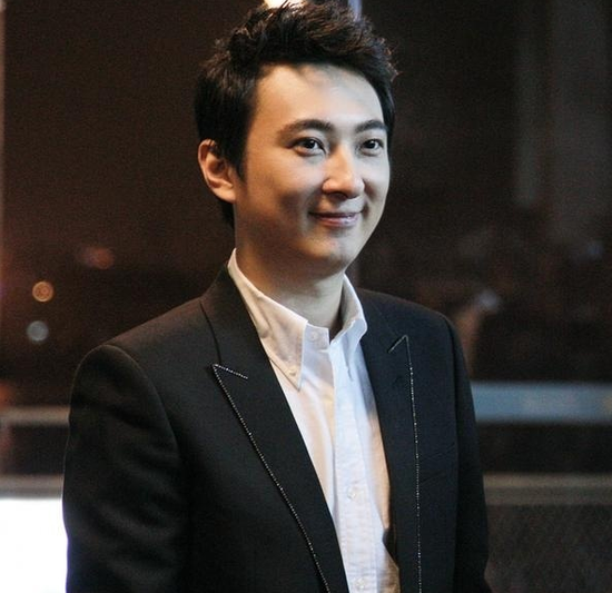 陈昱霖妈妈回应质疑,公开恳求吴秀波的短信,当