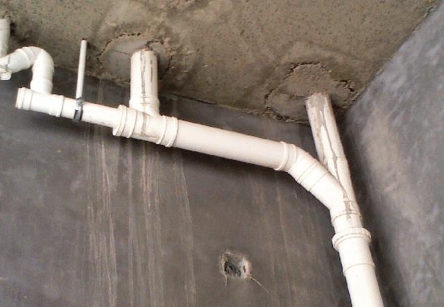 英超转会风云：阿森纳计算引进新门将，曼联后防强化方向已定(2021英超阿森纳)