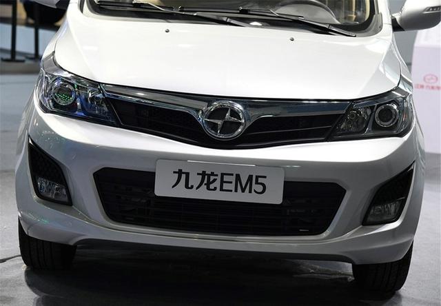 名字不陌生,但品牌陌生的新车,纯电续航350km,电池保8年