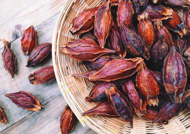 十个高尿酸九个肾脏伤,玉米须加2物,更快降尿