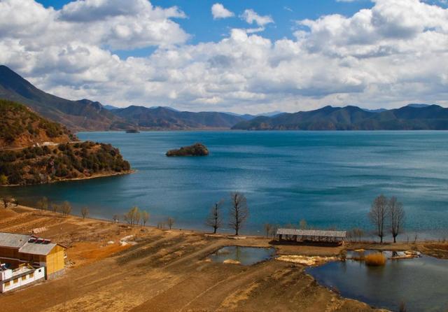 到云南旅游,最适合情侣游玩的6个地方,景美消