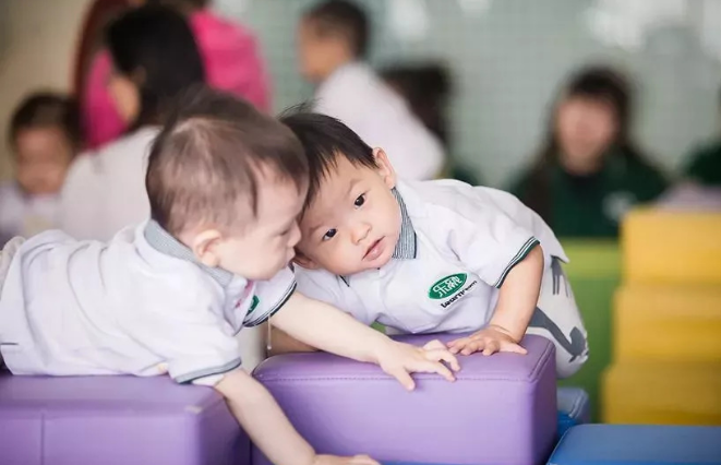 什么是高质量的亲子陪伴,乐融儿童之家总校长