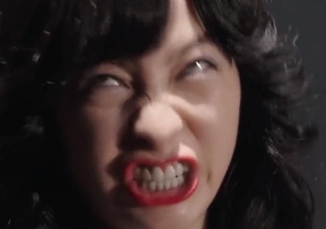 承包2018全年笑点的万恶之源——不知道都没法好好聊天了