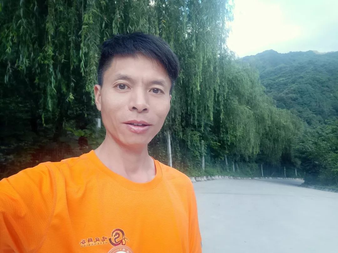 作家贾平凹乙肝自愈的秘诀：每天对话身体三分钟