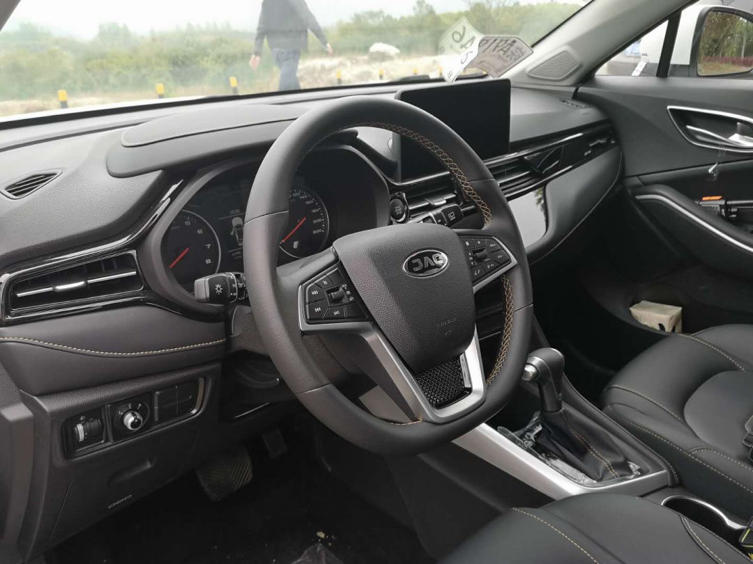 8万块就能买到1.5T+CVT?试驾江淮瑞风S4