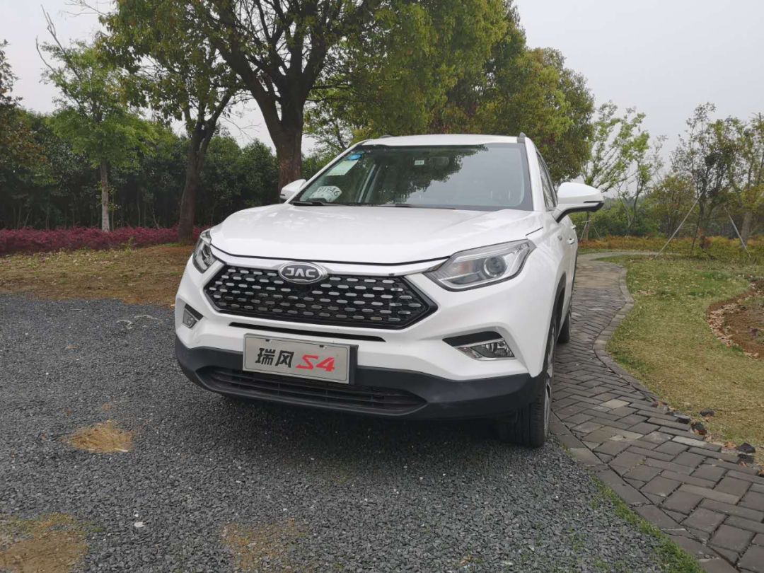 8万块就能买到1.5T+CVT?试驾江淮瑞风S4