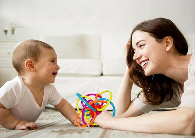 婴幼儿玩具探秘第一期:来历神秘的曼哈顿球