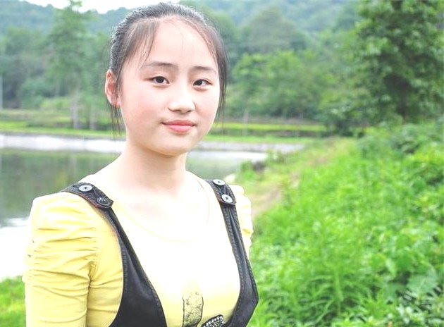 女孩月经初潮年龄应该是多少?这时是最好,不是太早也不晚.!