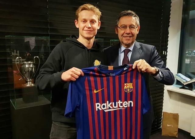 壕!巴萨两亿打包阿贾克斯双子星 荷兰足球的春