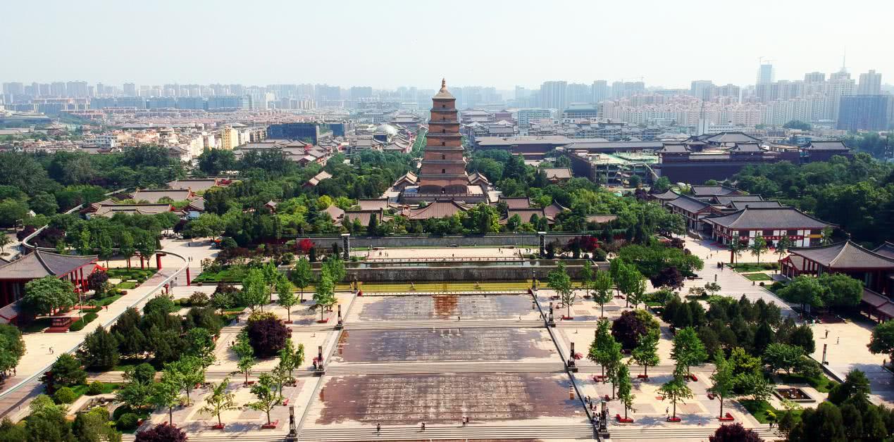 大雁塔老总_西安大雁塔图片