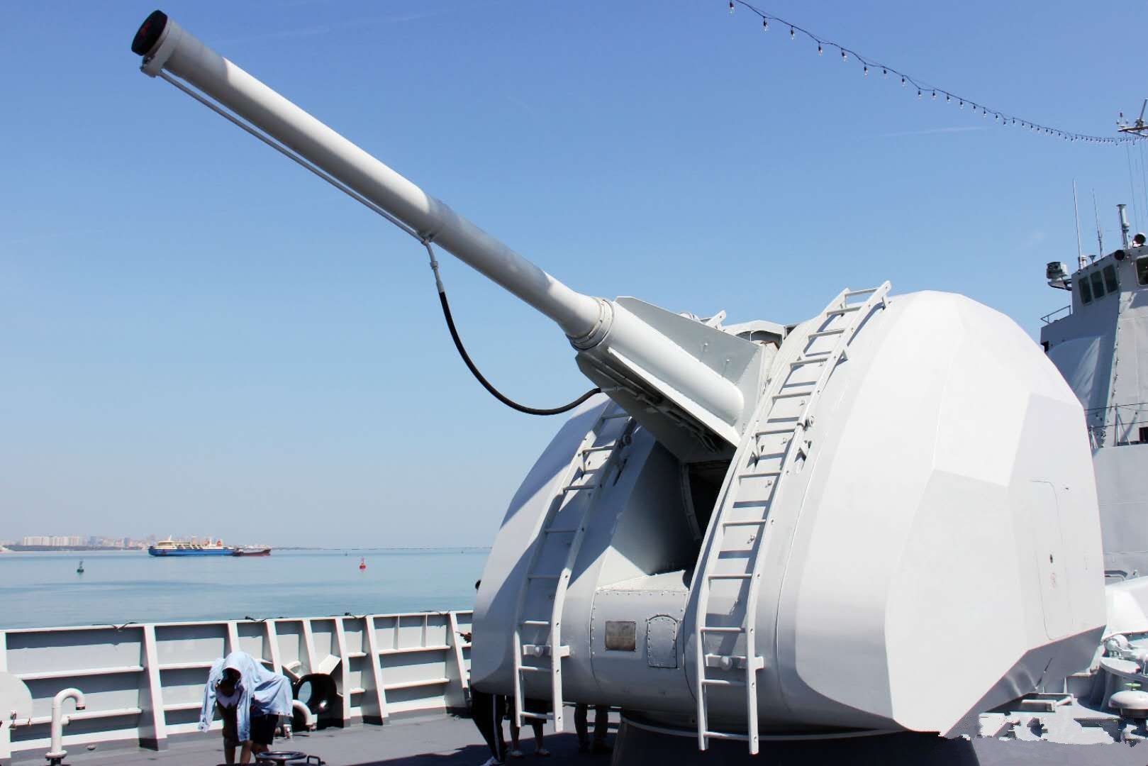 Japan's Yamato, the strongest battleship in history, has nine 460mm ...