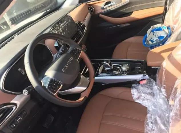 全国首台星途TX到店，颜色很齐全，车友：售价合适奇瑞要火了！