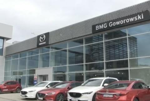 全新马自达3海外到店实拍 国产版本年底上市 油耗仅4L