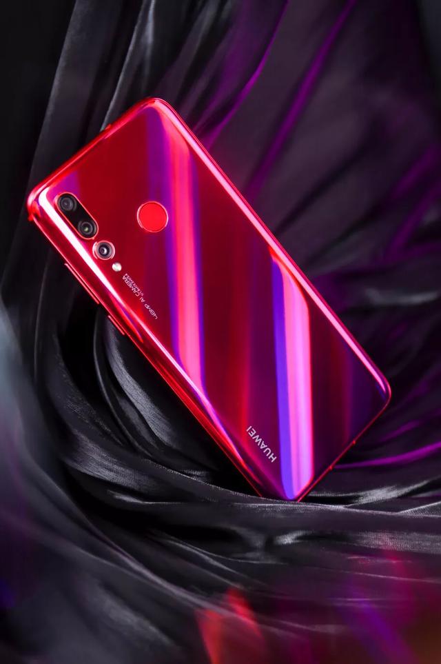华为nova4pro,华为nova40图片 蜜语红版华为nova4:颜色似糖如蜜,让生如夏花之绚烂