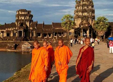 这地方比越南还穷,但是中国人却非常喜欢,越南