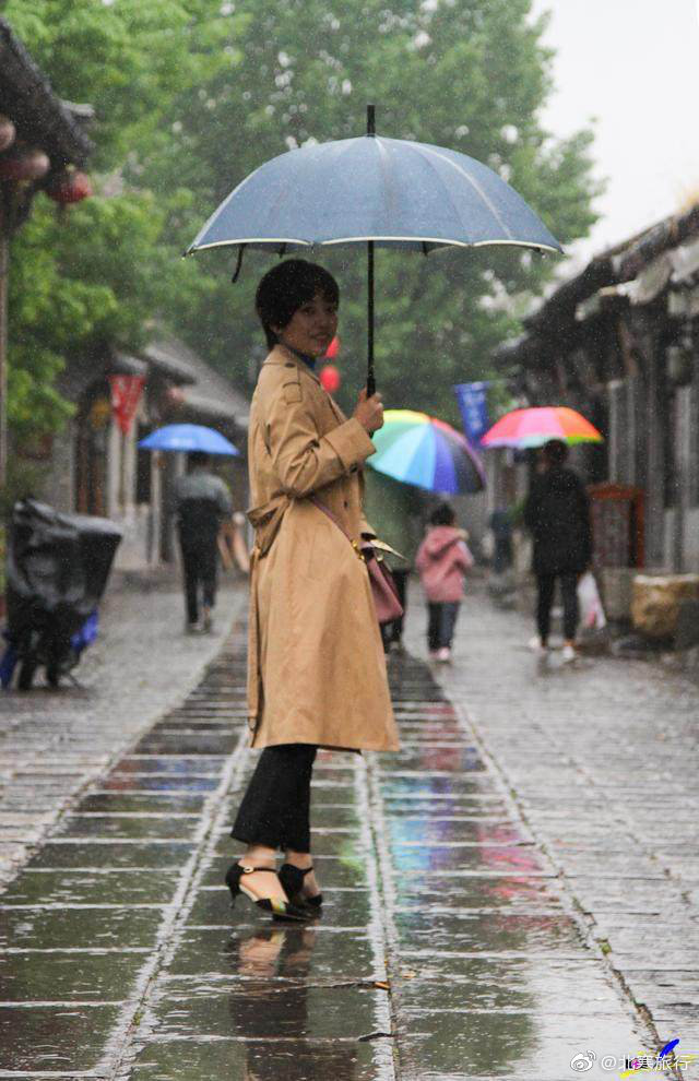 雨中的青州古城安靜愜意