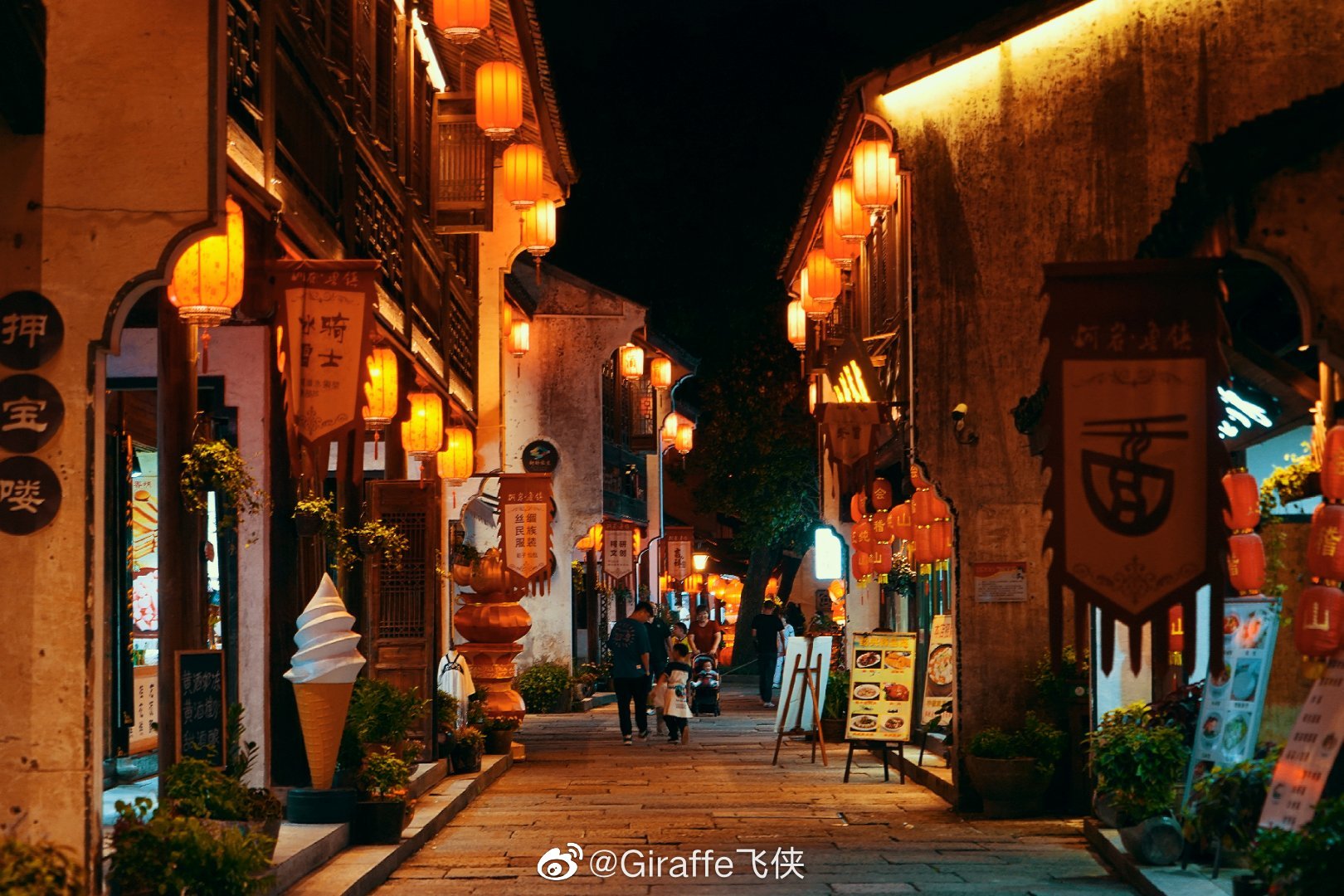 夜游紹興柯橋魯鎮(zhèn)，我發(fā)現(xiàn)了最美的江南水鄉(xiāng)