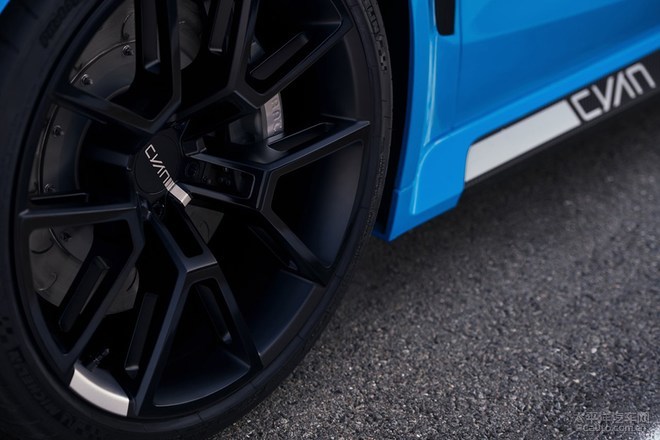 领克上海车展阵容: 02 PHEV/03 PHEV等