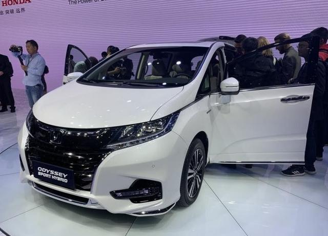 盘点上海车展上最令人惊喜的3款MPV,雷克萨斯“埃尔法”成爆点