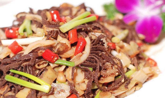 吃火锅的毛肚到底是什么肉？是哪里来的？看完估计你都不敢相信！