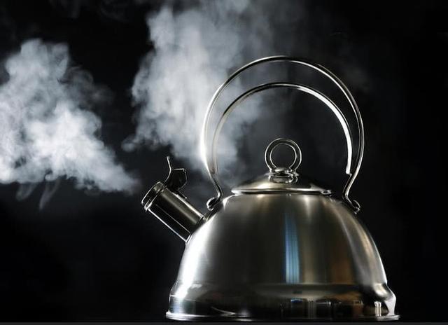 为什么全世界只有中国人爱喝热水?