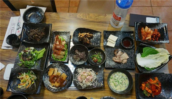 中国人吃饭,日本人吃饭,韩国人吃饭,为什么差距会这么