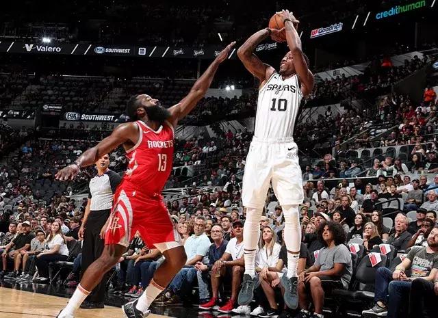 半场6中0又何妨?末节连得10分杀死比赛,火箭