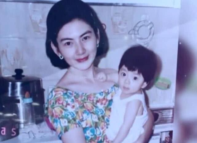 程晓玥母亲追悼会即将举办，郑恺承诺郭敬红女士的事成了一纸空话