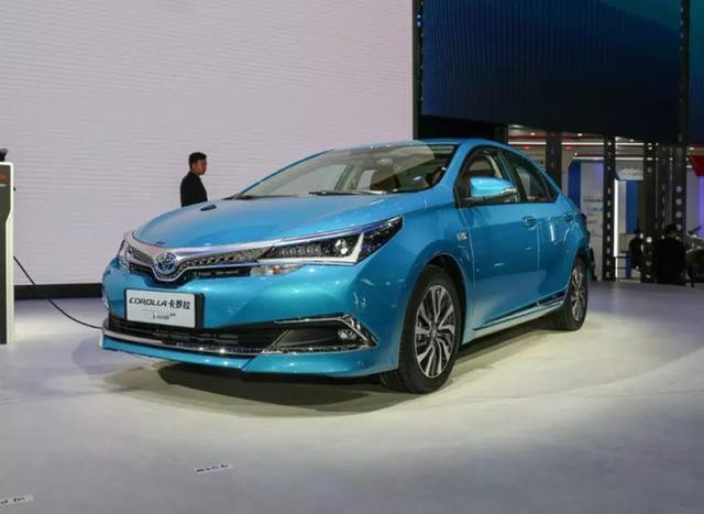 丰田在华首款真正的新能源车，纯电续航55km，油耗1.3L！