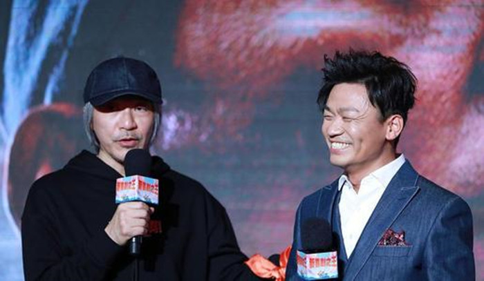 张柏芝现身为周星驰新拍的电影加油,两人多年