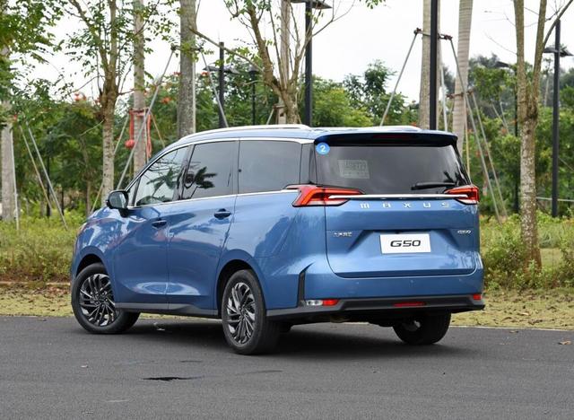 匹配三缸机和双离合,售价8.68万元起的大通G50注定成“炮灰”?