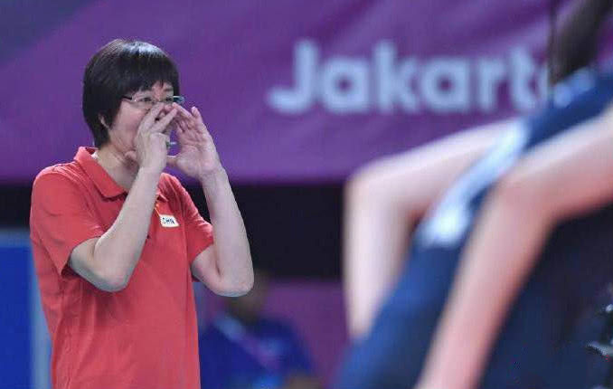 日本世锦赛,中国女排接连输球,但赔率为何压巴