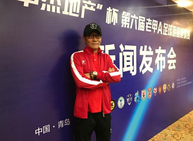 “中国第一前锋”高峰近状曝光，曾与那英育有一子，如今成为CEO