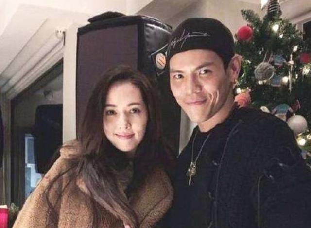 向佐表白郭碧婷,“我爱你”终于说出口,郭爸爸表态:向佐很不错