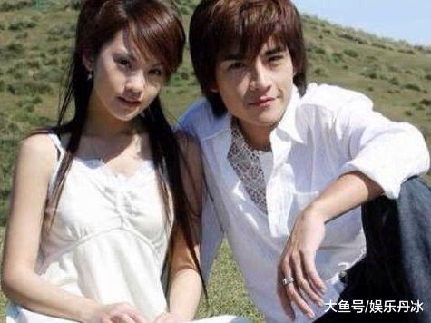 曾是偶像剧中的花美男, 与初恋女友13年才结婚, 如今35岁成女儿奴
