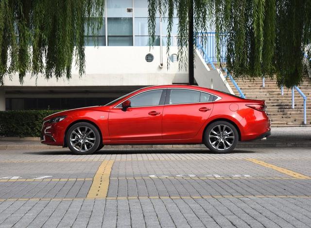 见过都说这车帅，新款还增一堆配置操控强油耗低，掏钱的却没几个