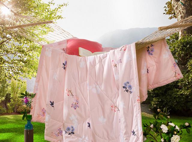 说实话:秋老虎就是螨虫的繁殖期,脸部除螨只需