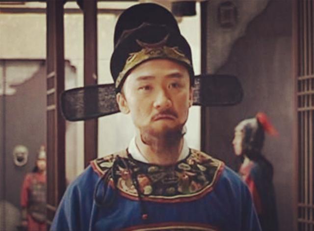 最让官员忌惮的人,死后百姓对其每日磕头,连皇