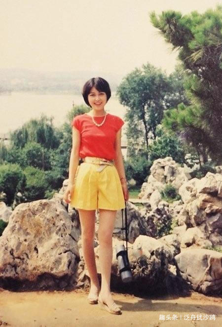 80年代美女老照片,没有整容,纯天然美女