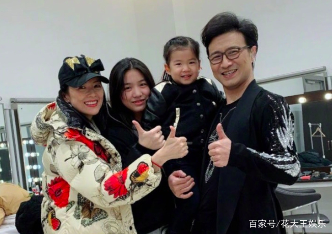 40岁章子怡二胎想要男孩,带2个孩子和汪峰办婚