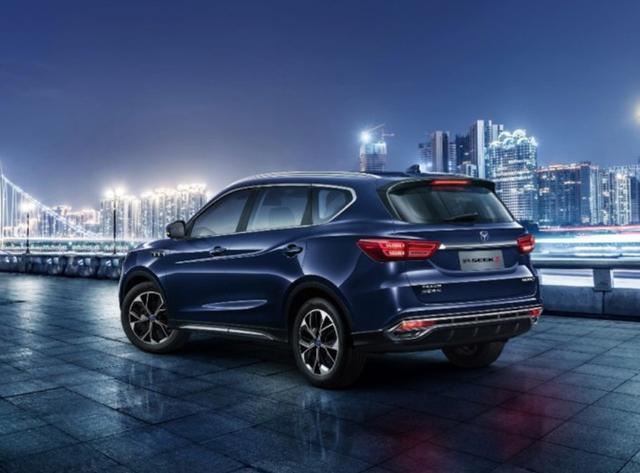 又一宝骏挑战者，比途观L大一圈却比H6便宜，关键还有国际范颜值