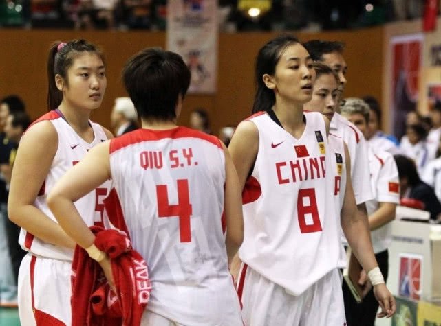 为什么女篮"第一美女"赵爽,会在24岁时就突然宣布退出