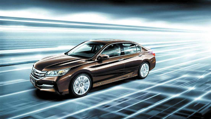 近期“中型三厢车“动态汇总，都在这个专题里