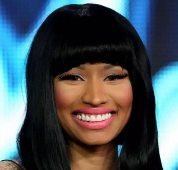 还认为芭比粉是死亡色号,昆凌一张图片打脸众人,网友,看脸世界