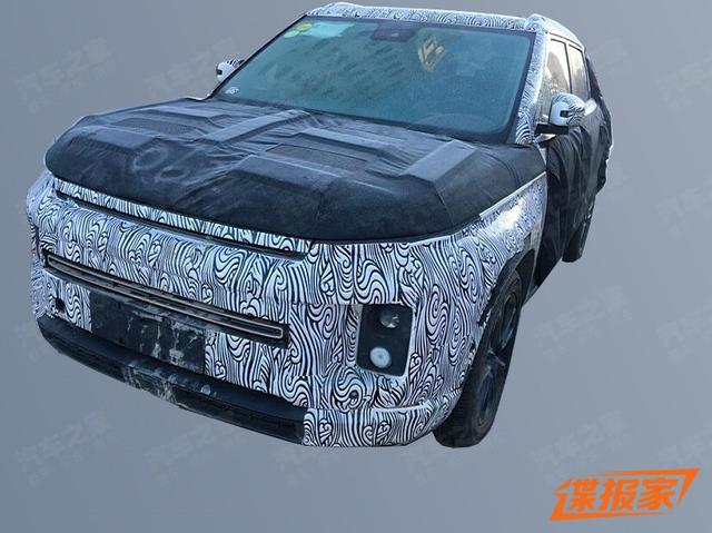 内饰设计有亮点 吉利SX12曝光