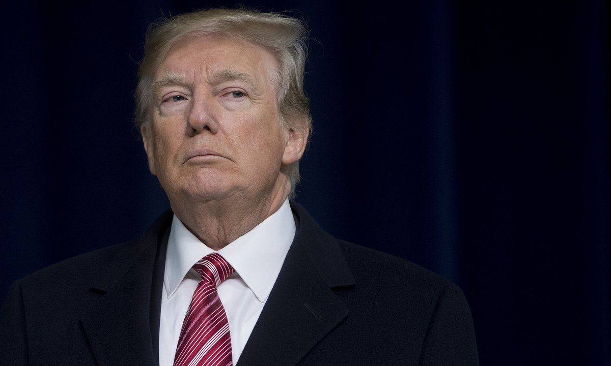 特朗普这次摊上大事了!网友评论:你走了还有谁